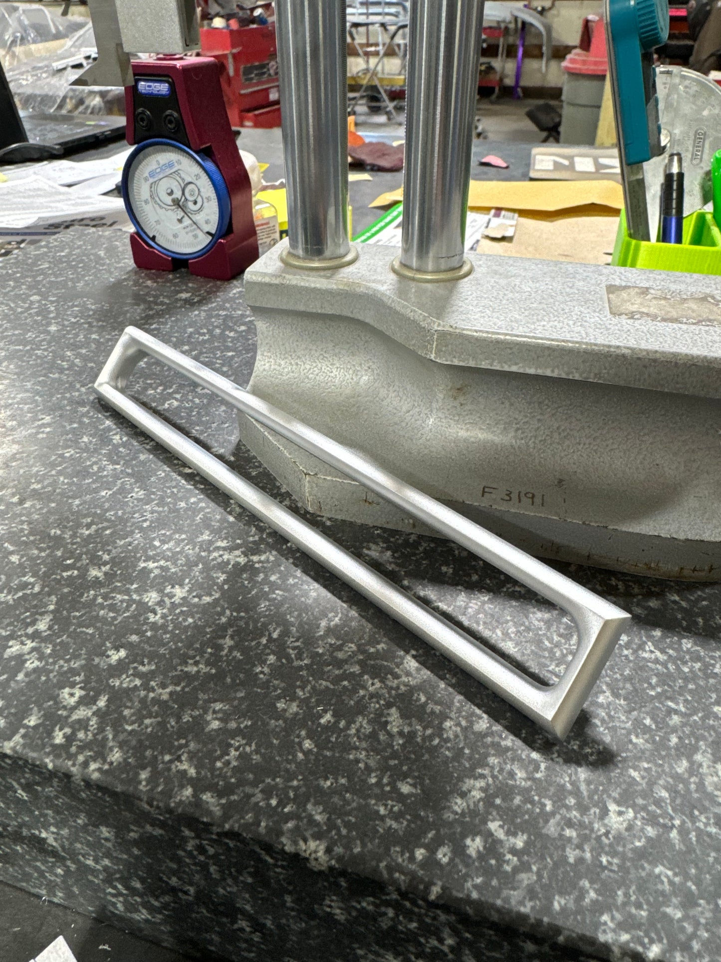 389 - 359 Dash Indicator Garnish